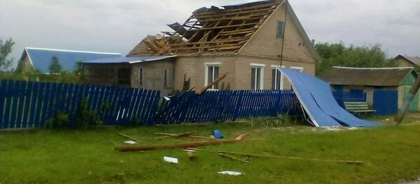 Поврежденный дом Поврежденный дом - Sputnik Беларусь