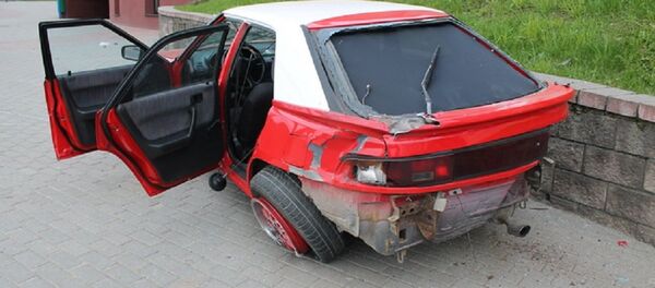 Mazda, сбившая женщину в Гродно Mazda, сбившая женщину в Гродно - Sputnik Беларусь