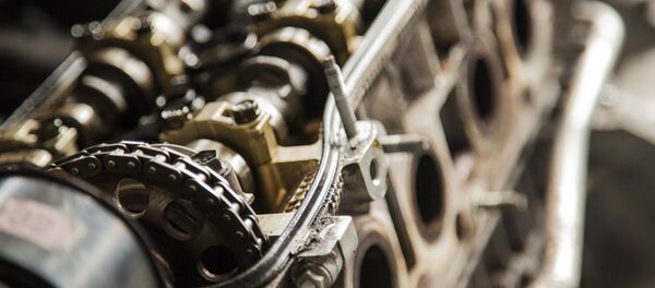 Автомобильный двигатель, архивное фото - Sputnik Беларусь