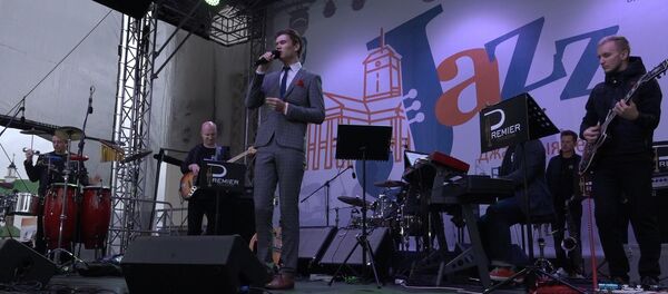 Джазавыя вечары завяршыў 15-гадовы гітарыст з Мінска Джазавыя вечары завяршыў 15-гадовы гітарыст з Мінска - Sputnik Беларусь