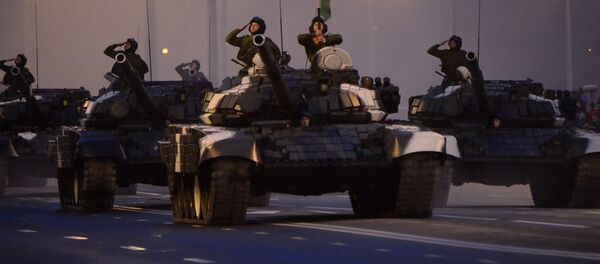 Репетиция парада в Минске, видео - Sputnik Беларусь