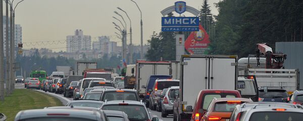Пробка на въезд в Минск со стороны Уручья Пробка на въезд в Минск со стороны Уручья - Sputnik Беларусь