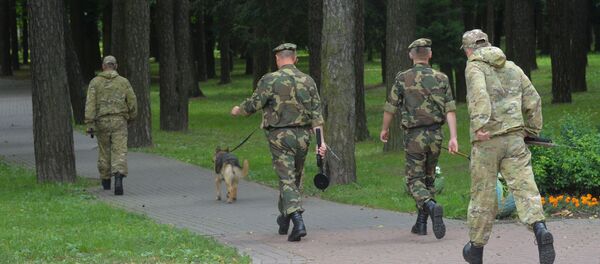 Саперы в парке Челюскинцев - Sputnik Беларусь