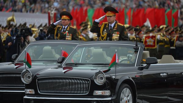 Всего в параде было задействовано около 3,5 тысячи военнослужащих. - Sputnik Беларусь