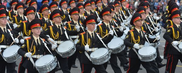 Парад на Дзень Перамогі ў Мінску, архіўнае фота Парад на Дзень Перамогі ў Мінску, архіўнае фота - Sputnik Беларусь