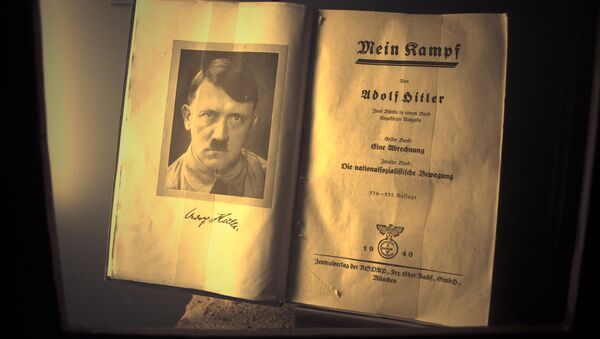 Книга Адольфа Гитлера, архивное фото - Sputnik Беларусь