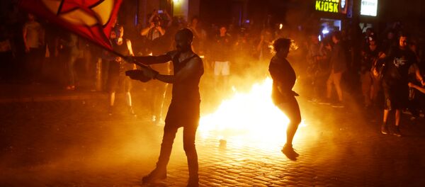Массовые протесты накануне саммита G20 в Гамбурге - Sputnik Беларусь