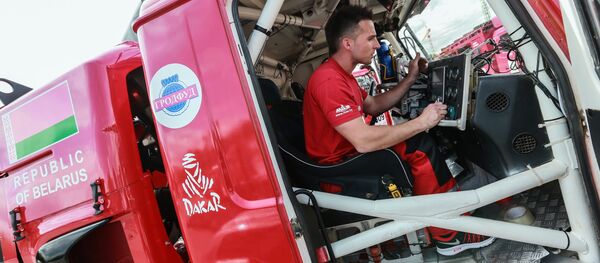 Кабина гоночного грузовика МАЗ-СПОРТавто - Sputnik Беларусь