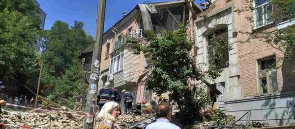 Обрушившийся дом в Киеве - Sputnik Беларусь