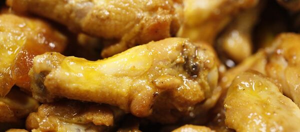 Куриные крылышки, блюдо, архивное фото - Sputnik Беларусь