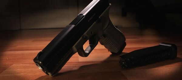 Пистолет Glock, архивное фото - Sputnik Беларусь