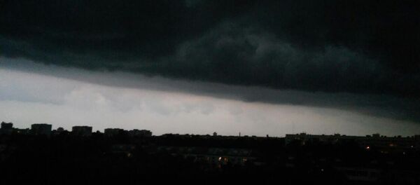 Дождь в Минске - Sputnik Беларусь