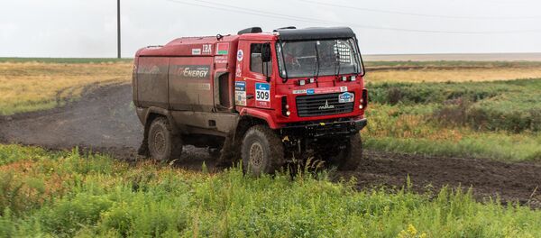 МАЗ на этапе Шелкового пути - Sputnik Беларусь