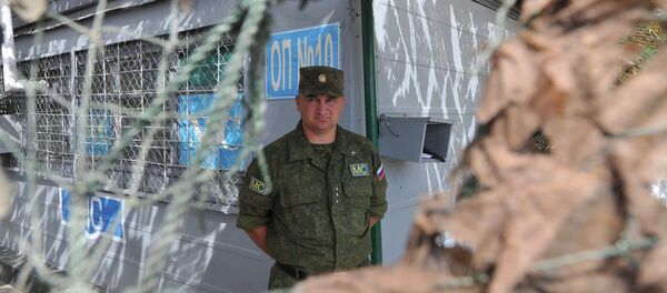 Блокпост российских миротворцев на въезде в город Бендеры - Sputnik Беларусь