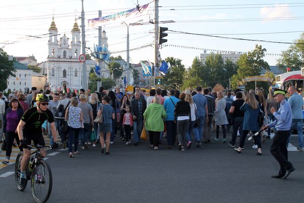 Ежегодно во время Славянского базара в центре города не протолкнуться - Sputnik Беларусь
