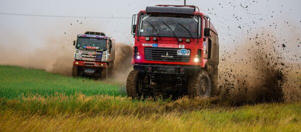 МАЗ падчас ралі Шаўковы шлях МАЗ падчас ралі Шаўковы шлях - Sputnik Беларусь