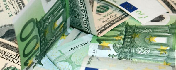Доллары и евро - Sputnik Беларусь