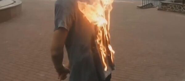 Гомельский блогер поджег себя на Киевском спуске - Sputnik Беларусь