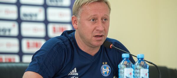 Главный тренер БАТЭ Александр Ермакович - Sputnik Беларусь