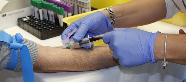 Забор анализа крови, архивное фото - Sputnik Беларусь