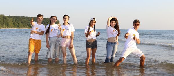 Участники Международного вокального конкурса Ты супер! из Армении, Казахстана, Молдовы и Южной Осетии - Sputnik Беларусь