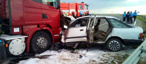 ДТП с участием Ford и Scania - Sputnik Беларусь