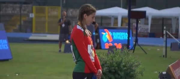 Виолетта Скворцова ушла с пьедестала из-за ошибки с гимном Виолетта Скворцова ушла с пьедестала из-за ошибки с гимном - Sputnik Беларусь