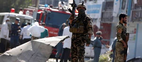 Военнослужащие на месте взрыва в Кабуле - Sputnik Беларусь