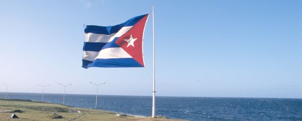 Кубинский флаг над набережной Маликон - Sputnik Беларусь