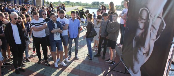 Поклонники Linkin Park из Бреста почтили память Беннингтона - Sputnik Беларусь