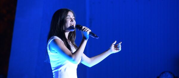 Дарья Чернова выступила с финалистами Ты Супер! в Орленке Дарья Чернова выступила с финалистами Ты Супер! в Орленке - Sputnik Беларусь