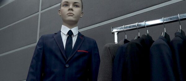 Беллегпрам выпусціў для школьнікаў не калючую вопратку - Sputnik Беларусь