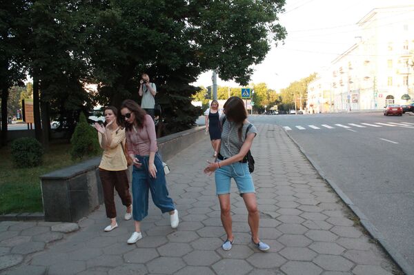 Главное во время флешмоба было почувствовать музыку - Sputnik Беларусь