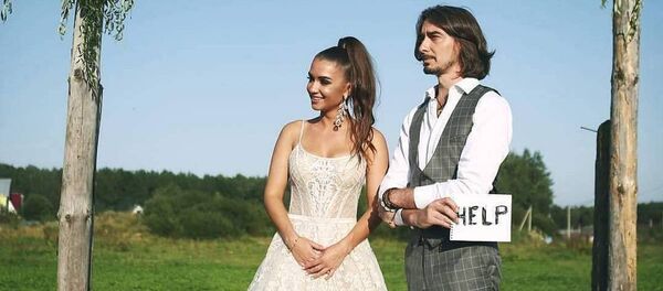 Дудинского и Раецкую поздравляют со свадьбой под фото в Instagram - Sputnik Беларусь