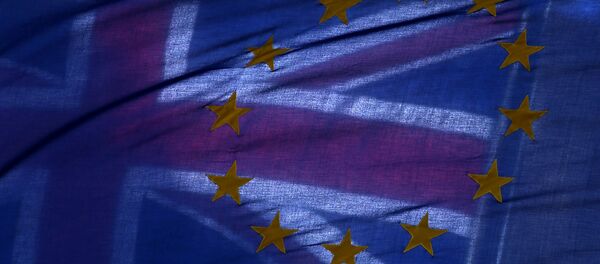 Флаги Евросоюза и Великобритании - Sputnik Беларусь