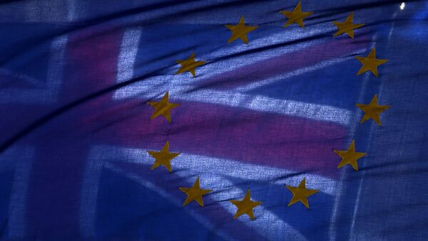 Флаги Евросоюза и Великобритании - Sputnik Беларусь