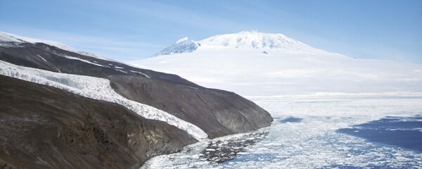 Гора Эребус, архивное фото - Sputnik Беларусь