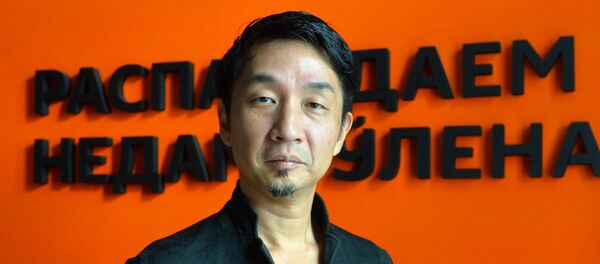 Японский композитор, мульти-инструменталист, автор музыки для компьютерных игр Акира Ямаока - Sputnik Беларусь