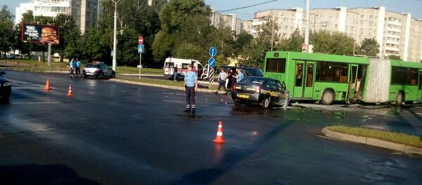 Утреннее ДТП в Зеленом луге - Sputnik Беларусь