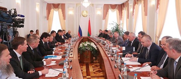 Визит главы Свердловской области в Минск - Sputnik Беларусь