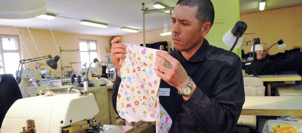 Работа швейной мастерской исправительной колонии - Sputnik Беларусь