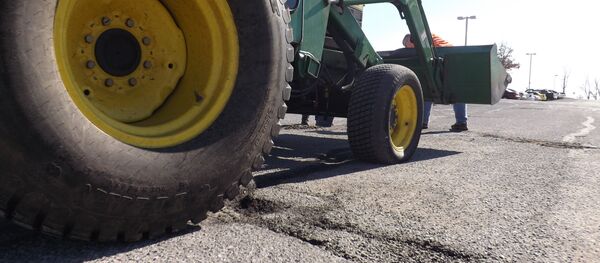 Погрузчик, архивное фото Погрузчик, архивное фото - Sputnik Беларусь