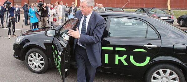 Семашко протестировал электрический Geely Семашко протестировал электрический Geely - Sputnik Беларусь