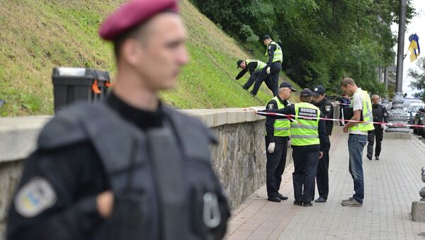 Полиция работает на месте взрыва в центре Киева - Sputnik Беларусь