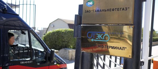 На Кубани автобус с рабочими упал в море - Sputnik Беларусь