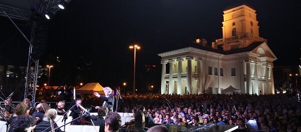 Последний концерт Классики у Ратуши сыграли в Минске - Sputnik Беларусь