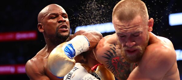 Флойд Мэйуэзер нокаутировал Конора Макгрегора - Sputnik Беларусь