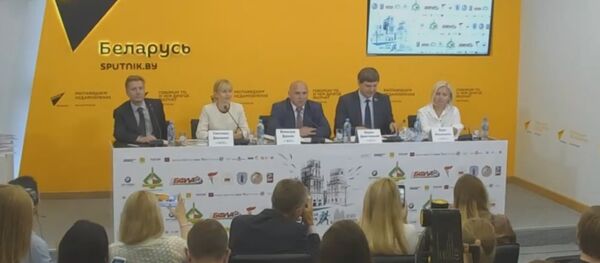 Минский полумарафон-2017: программа, звездные участники и призы - Sputnik Беларусь