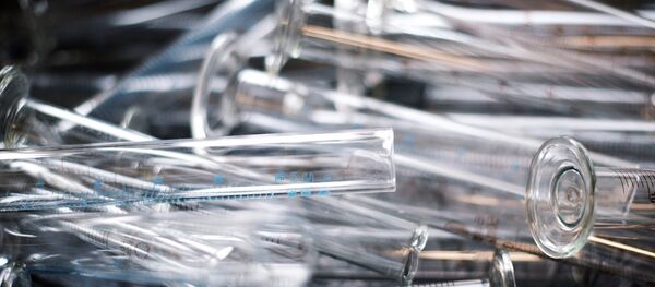 Лабораторные пробирки Лабораторные пробирки - Sputnik Беларусь