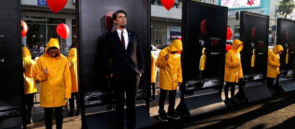 Режиссер фильма Андрес Мускетти на премьере фильма в Лос-Анджелесе - Sputnik Беларусь